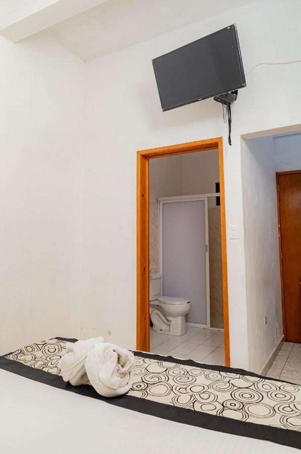 Hotel Las Palmas Cancun Centro المظهر الخارجي الصورة