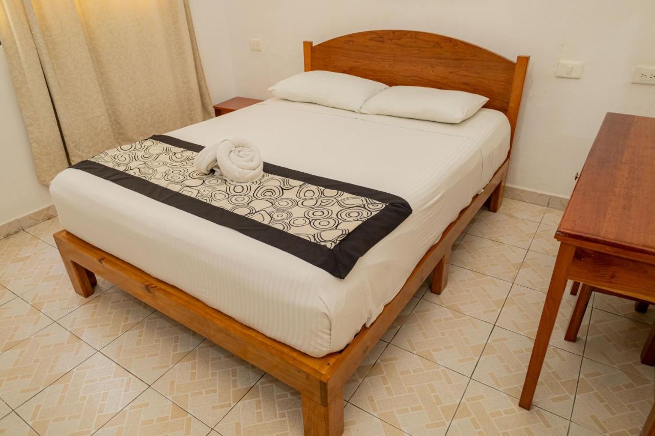 Hotel Las Palmas Cancun Centro المظهر الخارجي الصورة