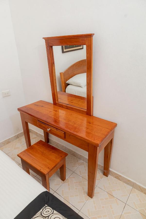 Hotel Las Palmas Cancun Centro المظهر الخارجي الصورة