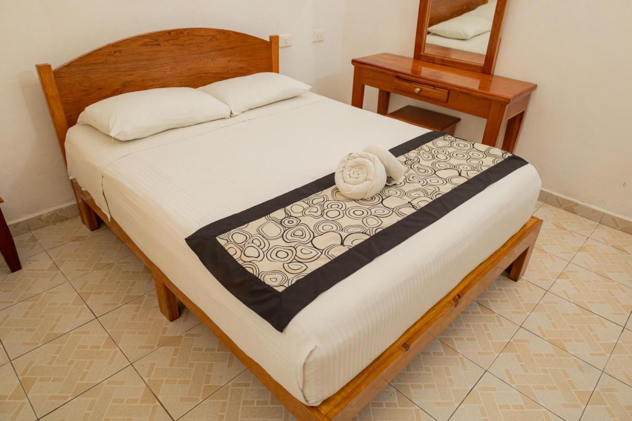 Hotel Las Palmas Cancun Centro المظهر الخارجي الصورة